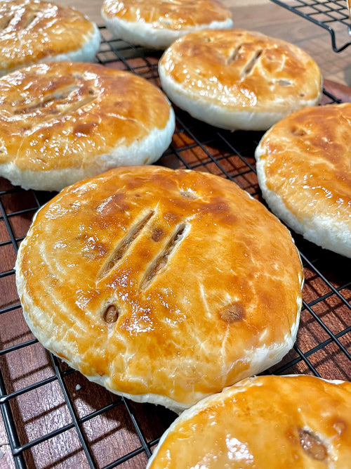 老婆餅</br>Wife Cakes