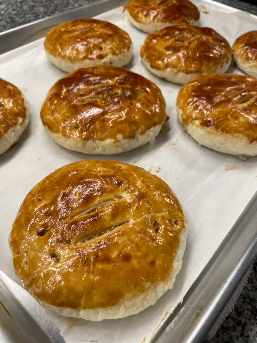 老婆餅</br>Wife Cakes