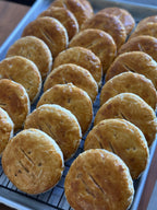 老婆餅</br>Wife Cakes