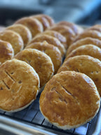 老婆餅</br>Wife Cakes