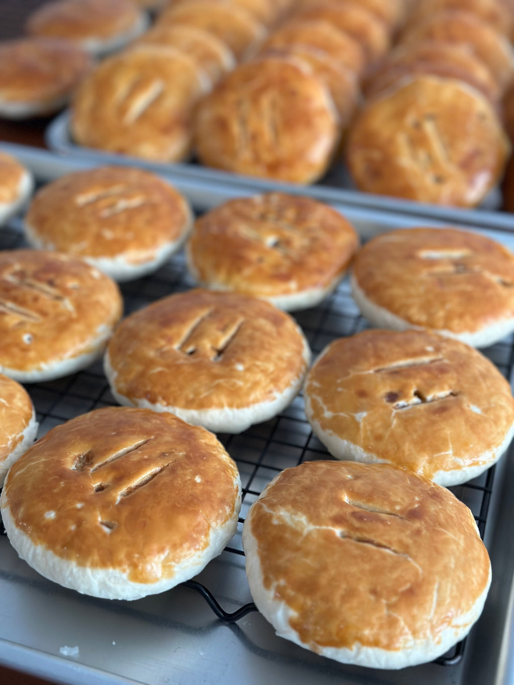 老婆餅</br>Wife Cakes