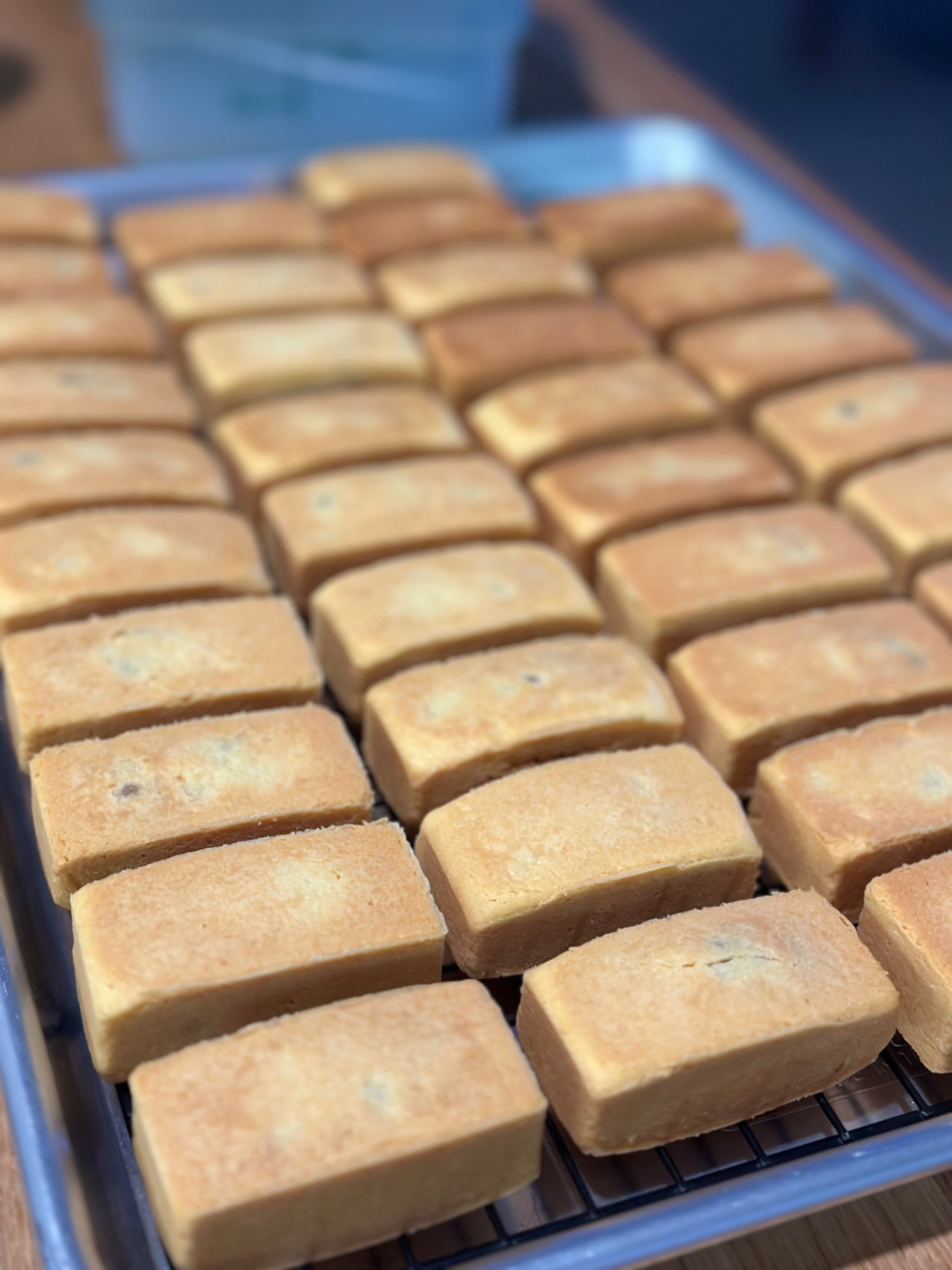 鳳梨酥系列</br>Pineapple Cake Series